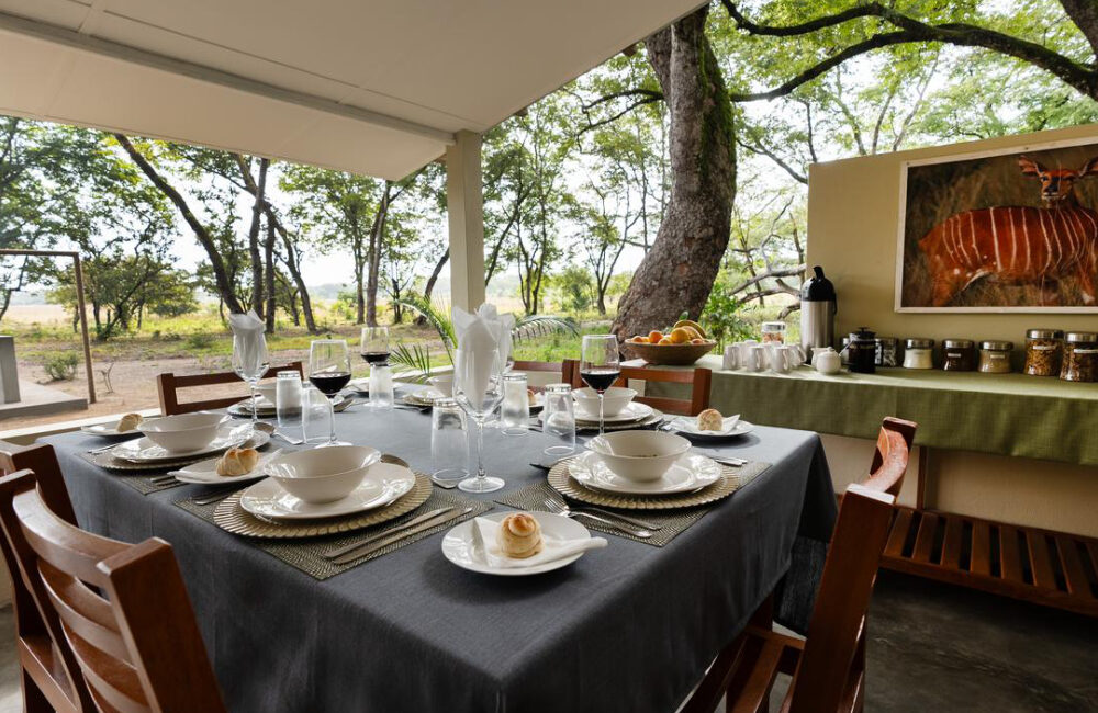 Zambeze Delta Safaris Bambala Camp